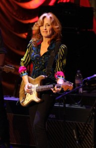 bonnie-raitt-9_75024758_big