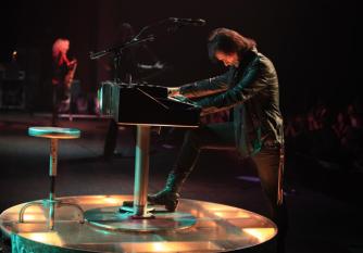 Lawrence-Gowan-Live-with-Styx-2012-lawrence-gowan-32590389-960-639