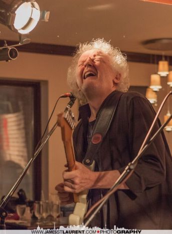 lEe6SxvwmYBoxIl4ggPCc_kzOdT3xnFshVp2BbvXV2M